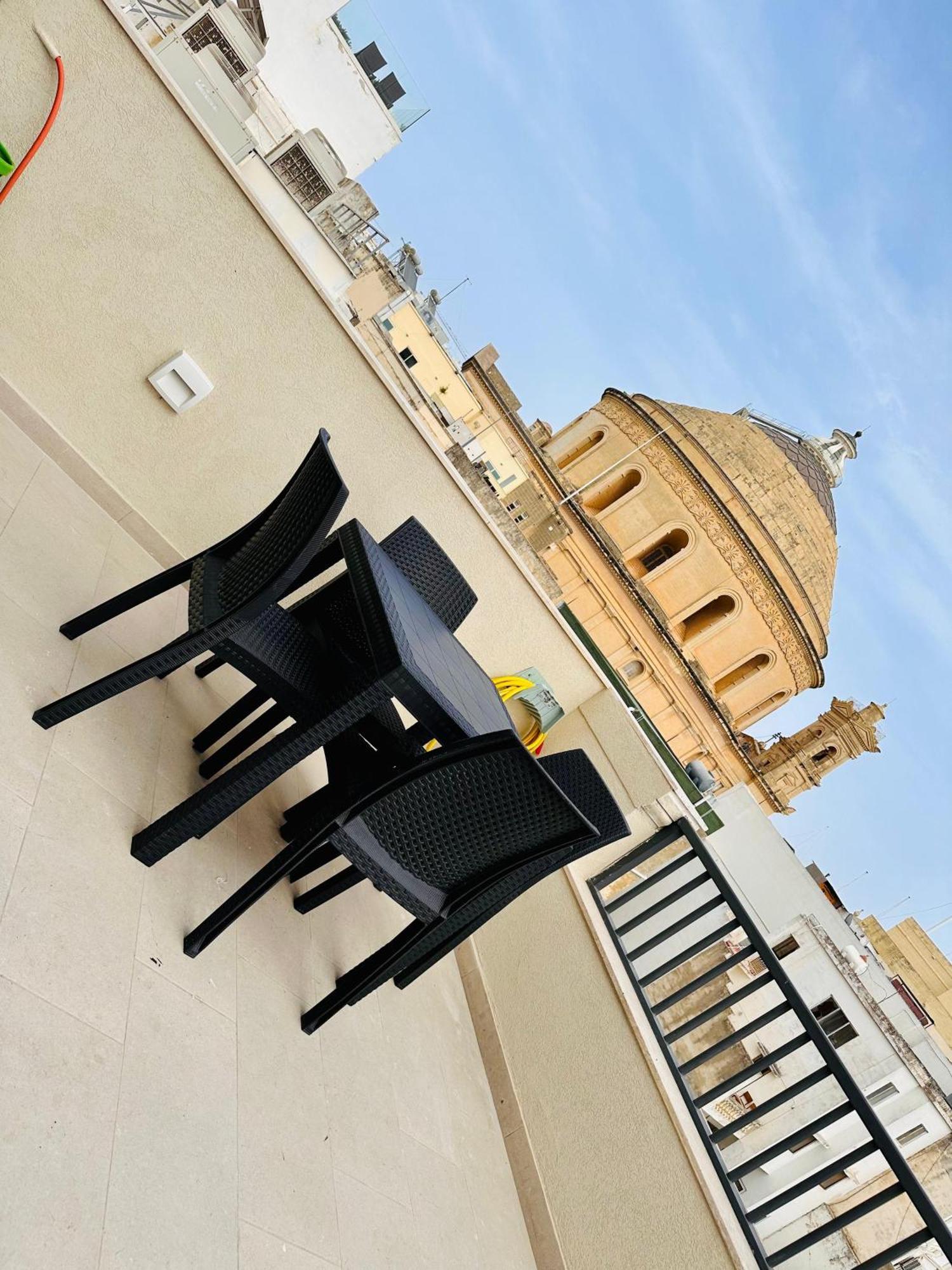 Dome Luju Apartment Mosta Exterior photo
