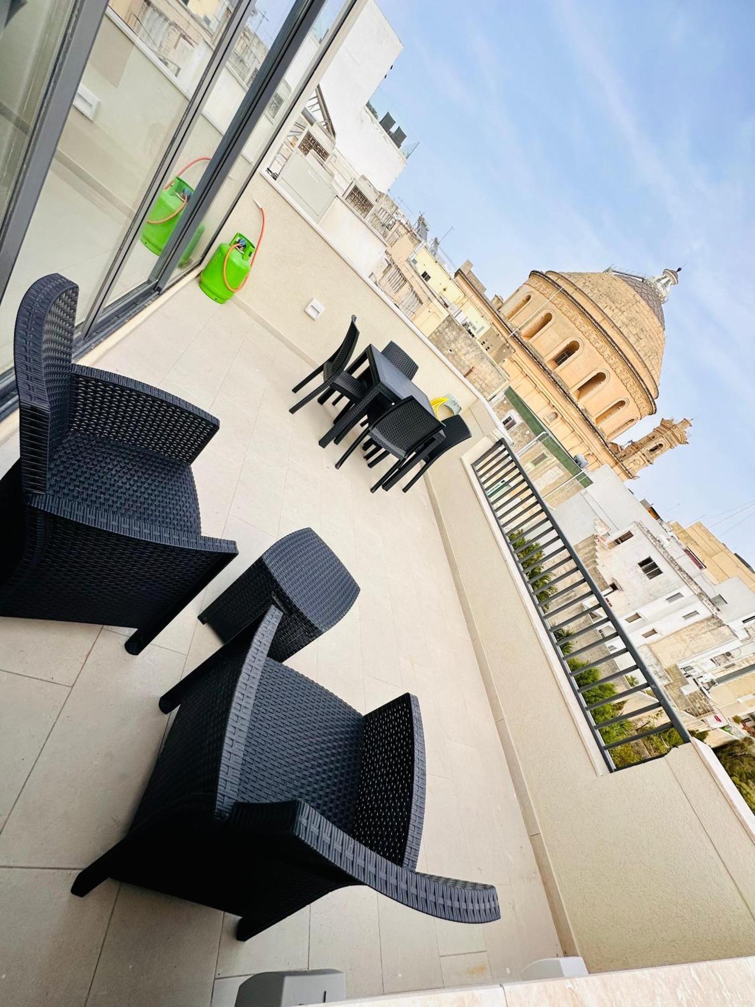 Dome Luju Apartment Mosta Exterior photo