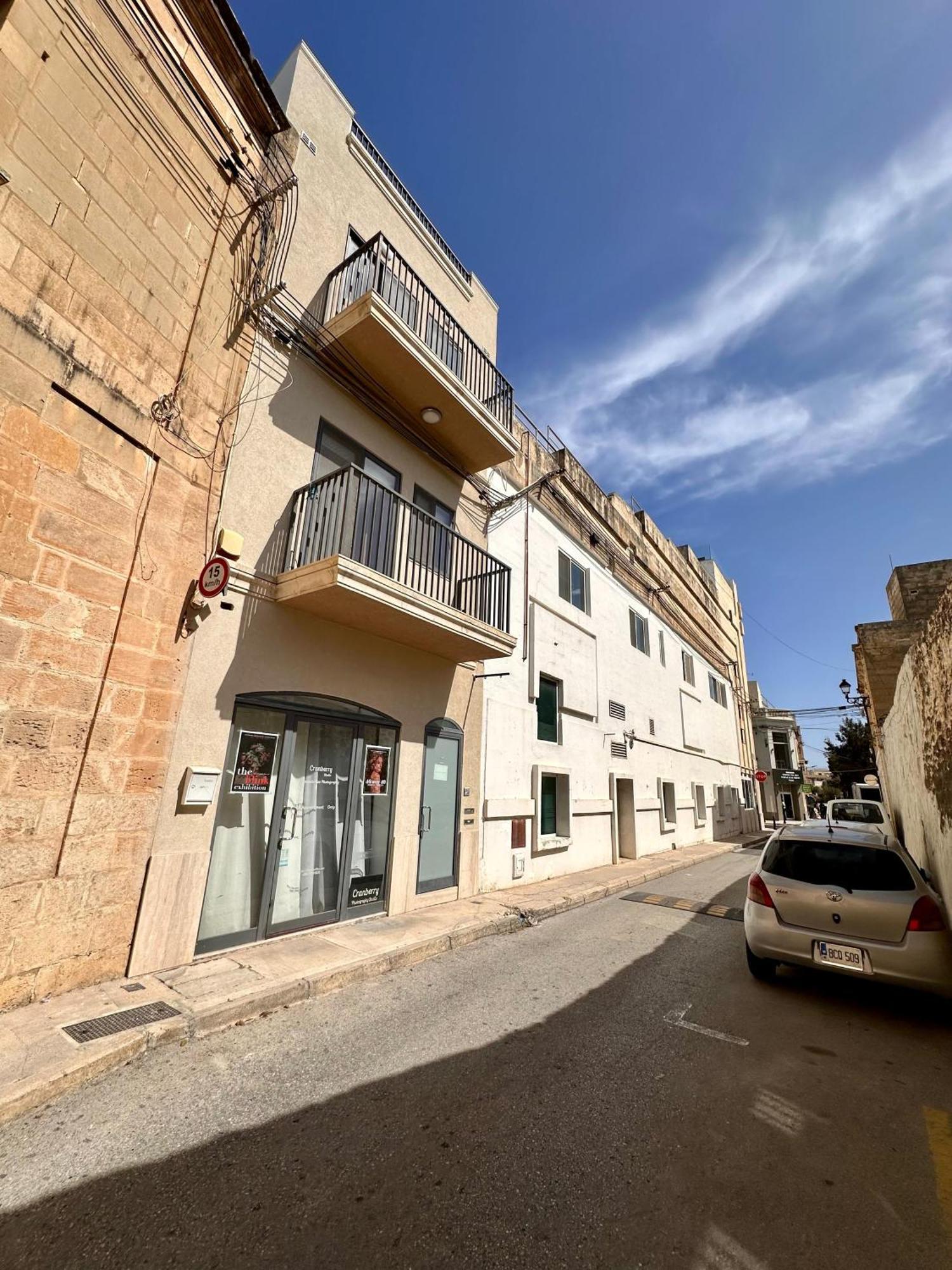 Dome Luju Apartment Mosta Exterior photo